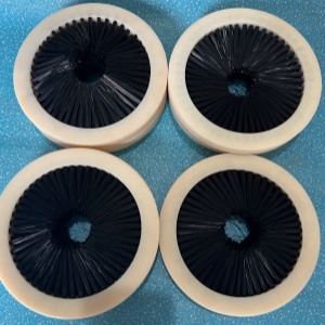 PP base round nylon filament brush